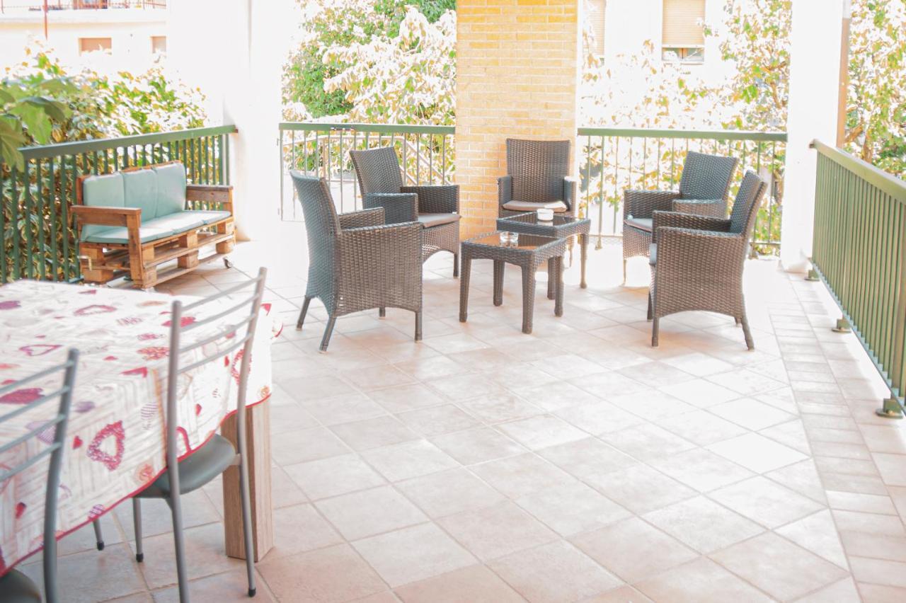 Il Mughetto - Appartamento Con Terrazza Privata Сан-Куйрико-д'Орча Экстерьер фото